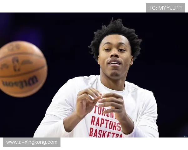 巴恩斯追帽成功反击暴扣,猛龙主场彻底沸腾