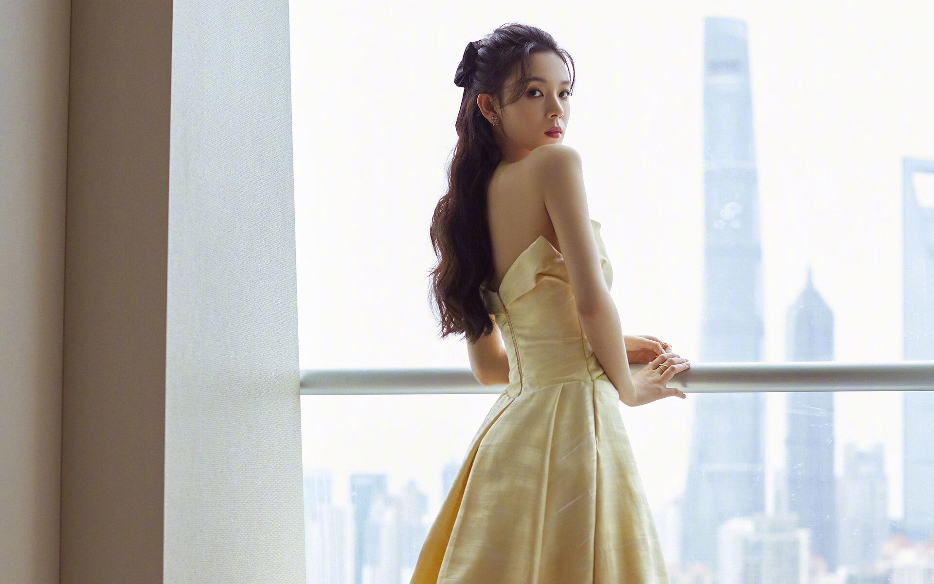 星空体育全站-杨瀚森参加国际邀请赛为国家争光，杨瀚西简介