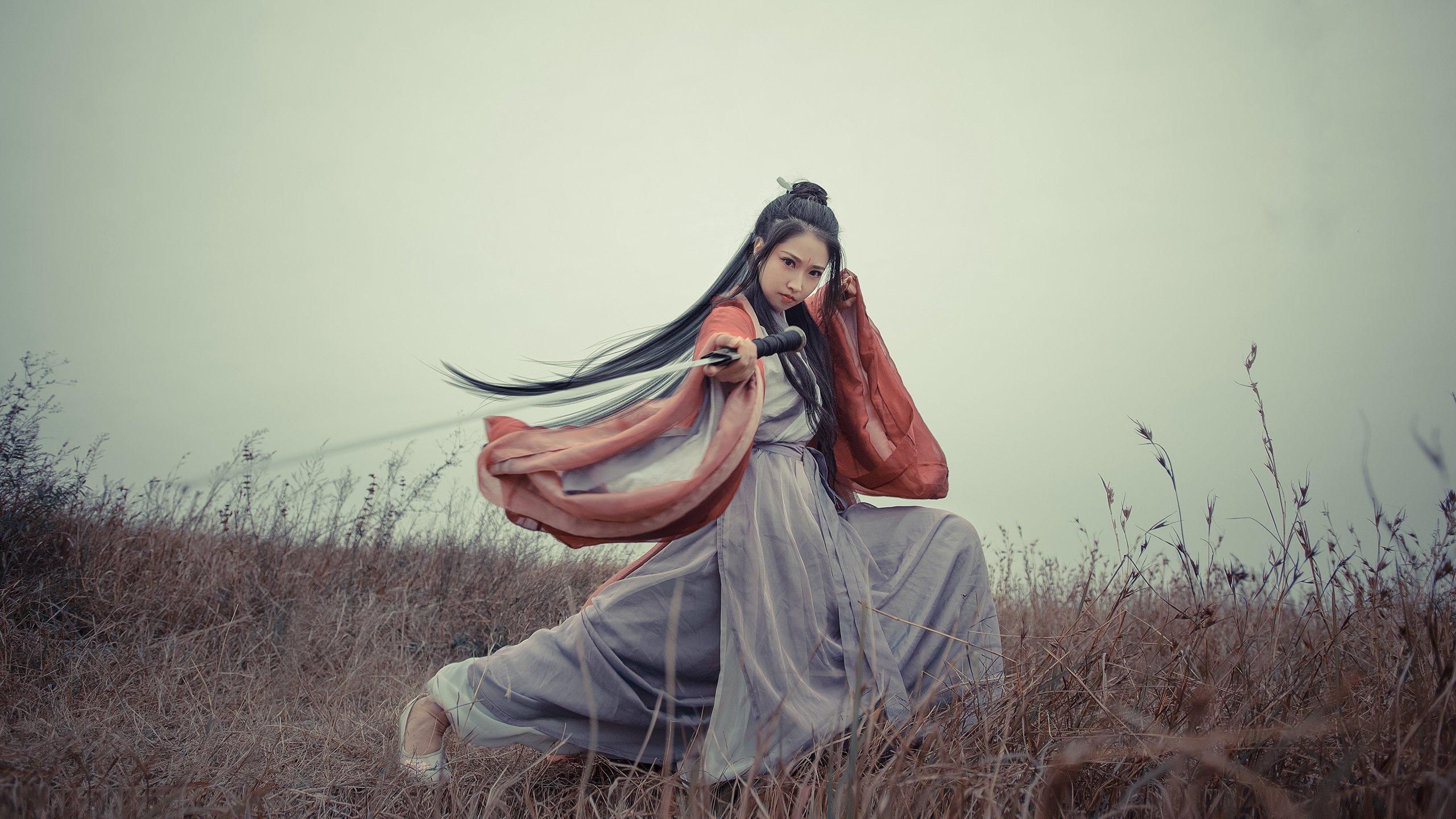 星空体育入口官网-海外联赛对比引发热议国内篮球需加强节奏感，海外打球的中国篮球